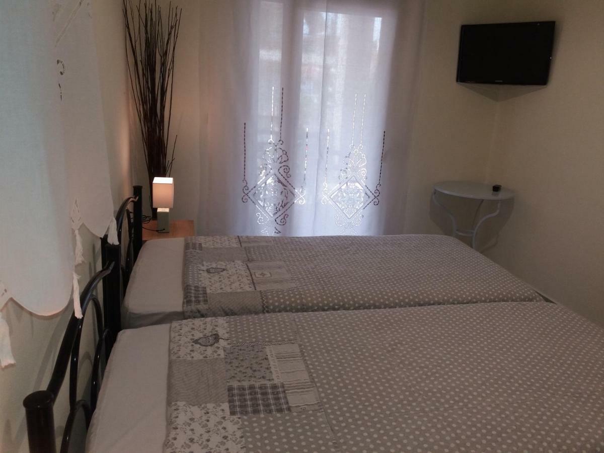 Villa Anna อาโยส นิโกลาออส ภายนอก รูปภาพ